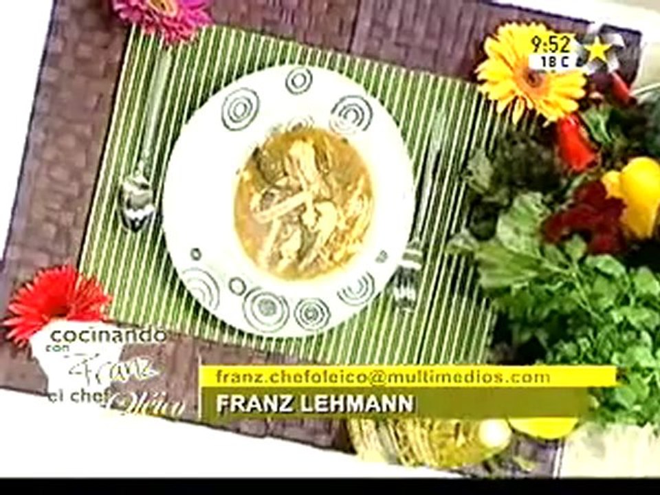 Chef franz cocina sopa con setas