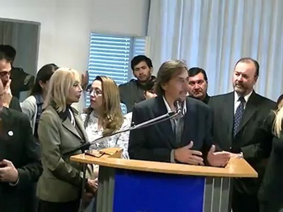 Palabras de los nuevos profesionales :Locutores ,Operadores Tecnicos