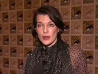 San Diego Comic Con - Milla Jovovich - Festival San Diego Comic Con - Milla Jovovich (English)