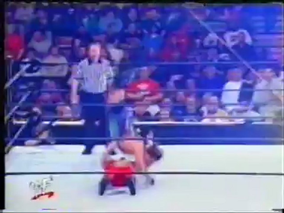 BACKLASH 2002_6