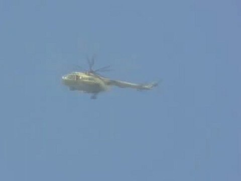 Syria فري برس حلب - الأشرفية قصف طائرات مروحية 7-8-2012 جـ1