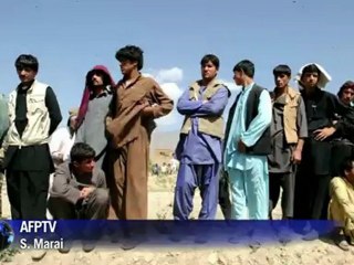 Attentat à l'explosif contre un mini-bus à Kaboul: huit morts