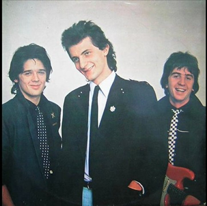 7.6. - PARLAMENT (1980)