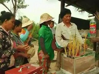 Mass grave found in Cambodian village