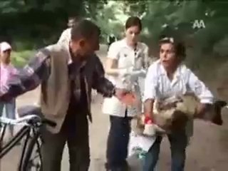 SeSLiSerBeST.Com, sesliserbest SitiFıR.!super çok komik kavga __ Bubaya kim vurdu -- __ Komplo bu -