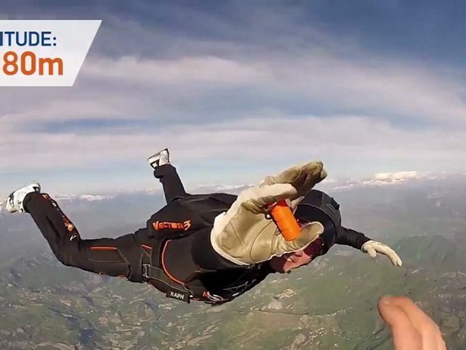 LaCie RuggedKey : Chute de 100 mètres