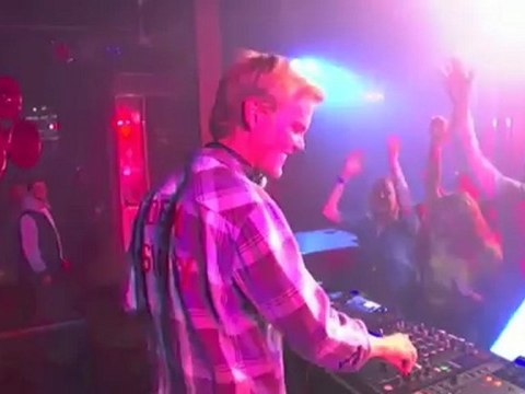 EXCLUSIVE Behind the Scenes With DJ Avicii