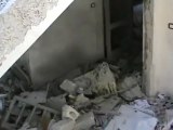Syria فري برس حلب  صلاح الدين   اثار القصف الصاروخي الحوشي على الحي 7 8 2012  ج1