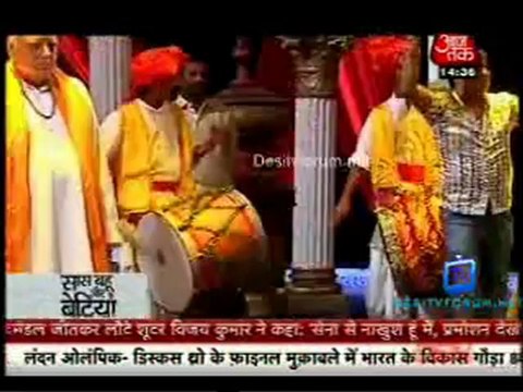 Saas Bahu Aur Betiyan [Aaj Tak] 8th August 2012 Part1