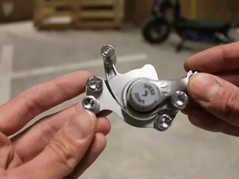 Trottinette electrique / SXT / étrier de freins / trotinette electrique