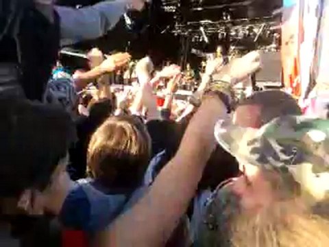 September Earth, wind and fire festival du bout du monde 2012