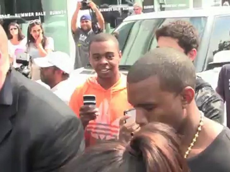 Kanye West benennt den Song Perfect B*tch nach Kim