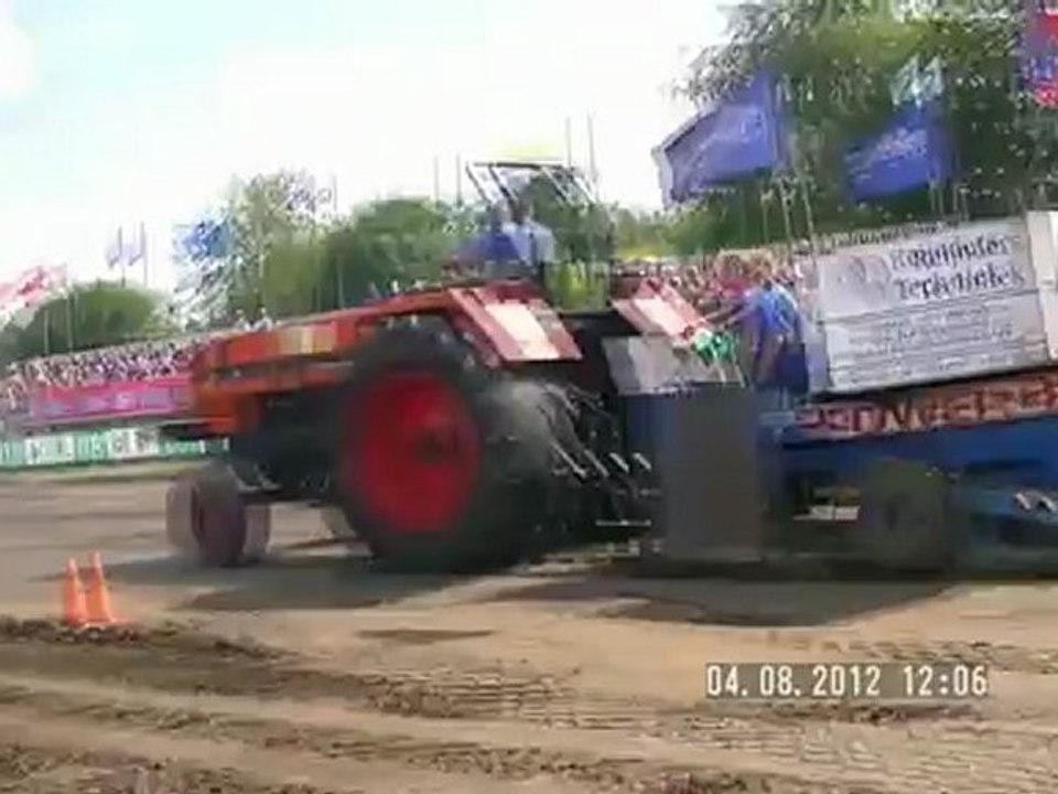 Trekkertrek 2012 Deutz Allis 9505