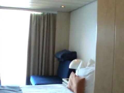 Mein Schiff 2 TUI Cruises die Fellas Hamburg Hafen Balkonkabine