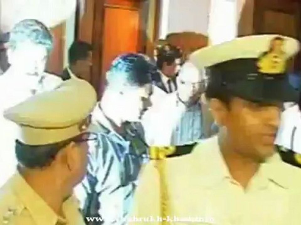Shah Rukh Khan @iamsrk seen with the Governor of Maharashtra - august 2012