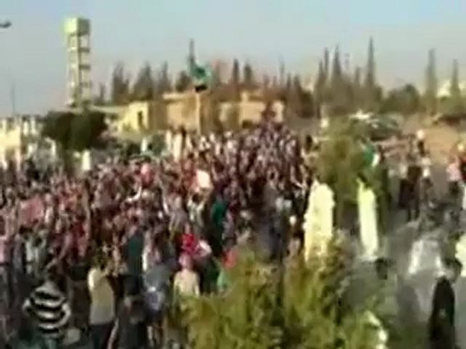 Syria فري برس  حماه المحتلة السلمية  تشييع الشهيد منصور نصرة سلمية  8-8-2012 ج2