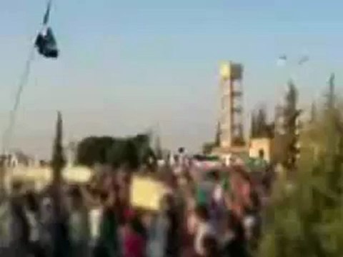 Syria فري برس حماه المحتلة السلمية تشييع الشهيد منصور نصرة سلمية 8-8-2012 ج3