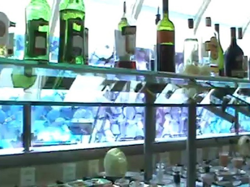 Mein Schiff 2 TUI Cruises die Fellas Hamburg Hafen Lounge