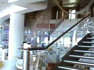 Mein Schiff 2 TUI Cruises die Fellas Hamburg Hafen Tuibar