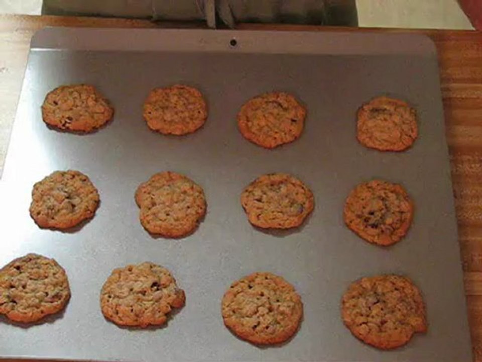 Oatmeal Raisin Cookies part 4