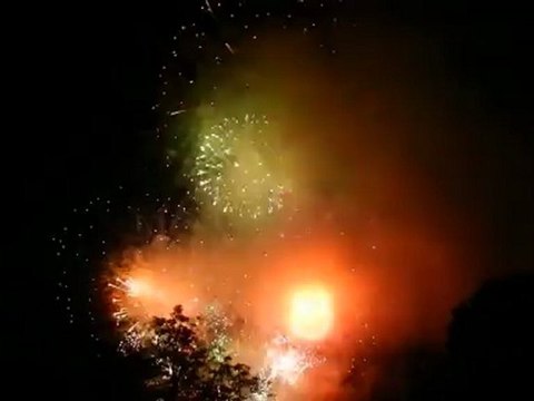 Feu d'artifice du 15 août 2012 à Toulon - 4/4 - fin