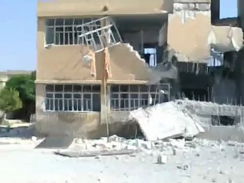 Syria فري برس حلب تل رفعت اثار الدمار الذي خلفه القصف على المدينة 9_8_2012