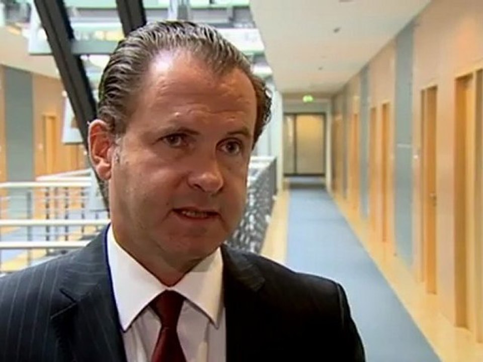 Umstrittene Gesch?fte - R?stungsexporte aus Deutschland | Politik direkt