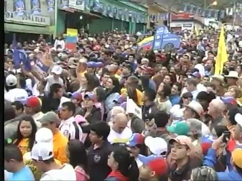 Así fue el recorrido de Capriles en Trujillo