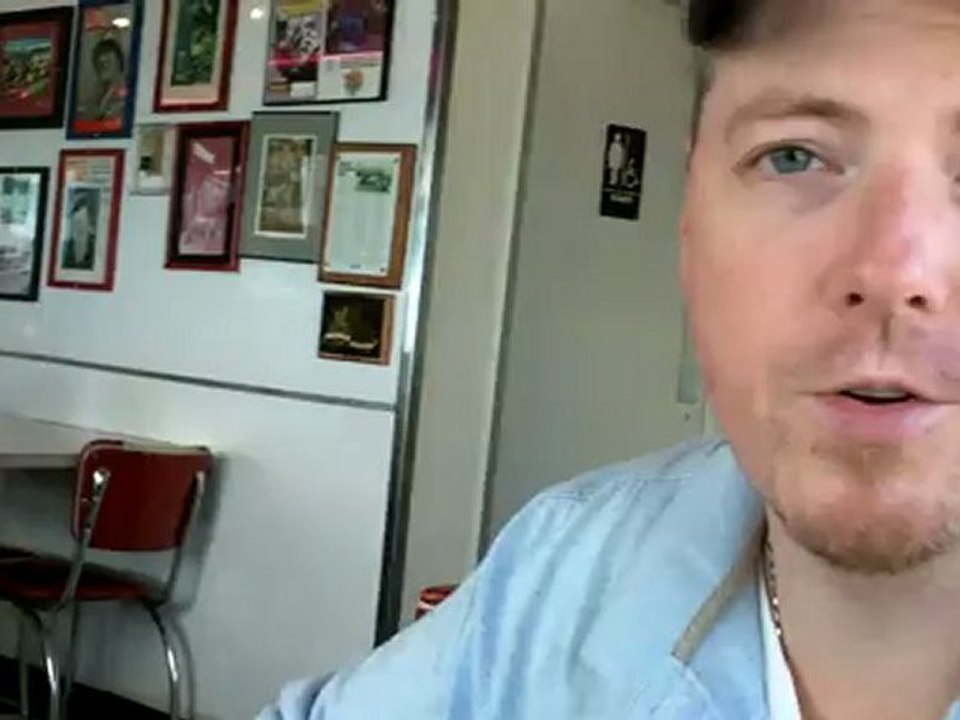 Eating At A Really Cool Dinner In Ormond Beach, Florida