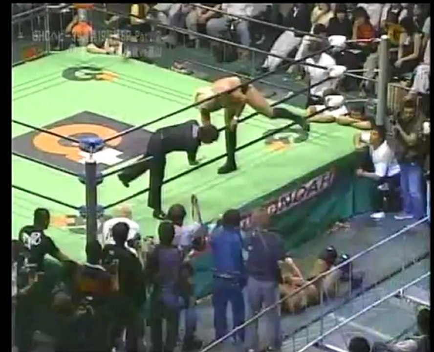Kenta Kobashi vs Yoshihiro Takayama (NOAH 2004.04.25)