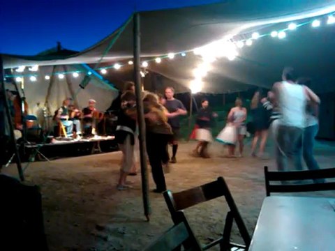 BAL Folk à Saint-Apollinaire-de-Rias par le bal itinérant (0)