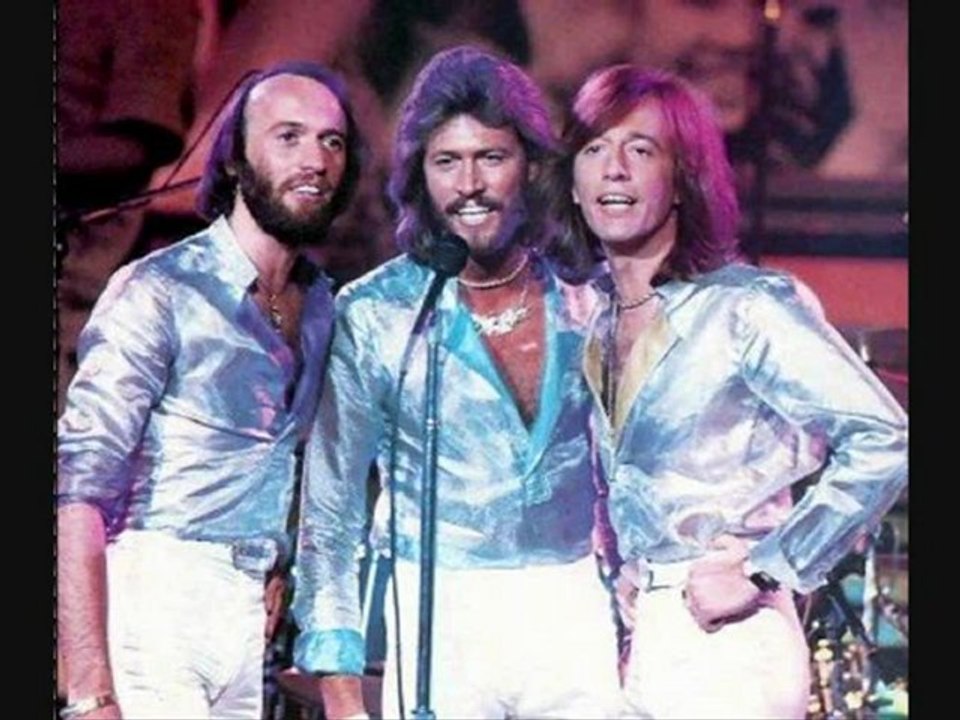 Bee Gees ( Night Fever & More Than A Woman  / Yam .Tyros 2  )