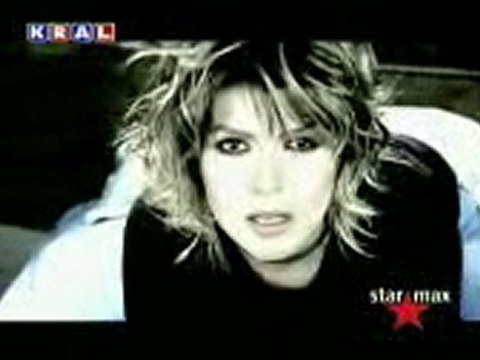 Gülben Ergen-ARKA SOKAKLAR