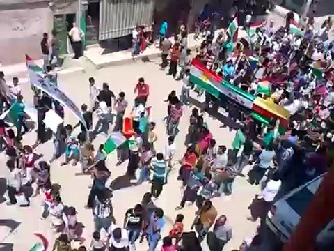 Syria فري برس ريف حلب كوباني جمعة سلحونا بمضادات الطيران دقة عالية 10-8-2012