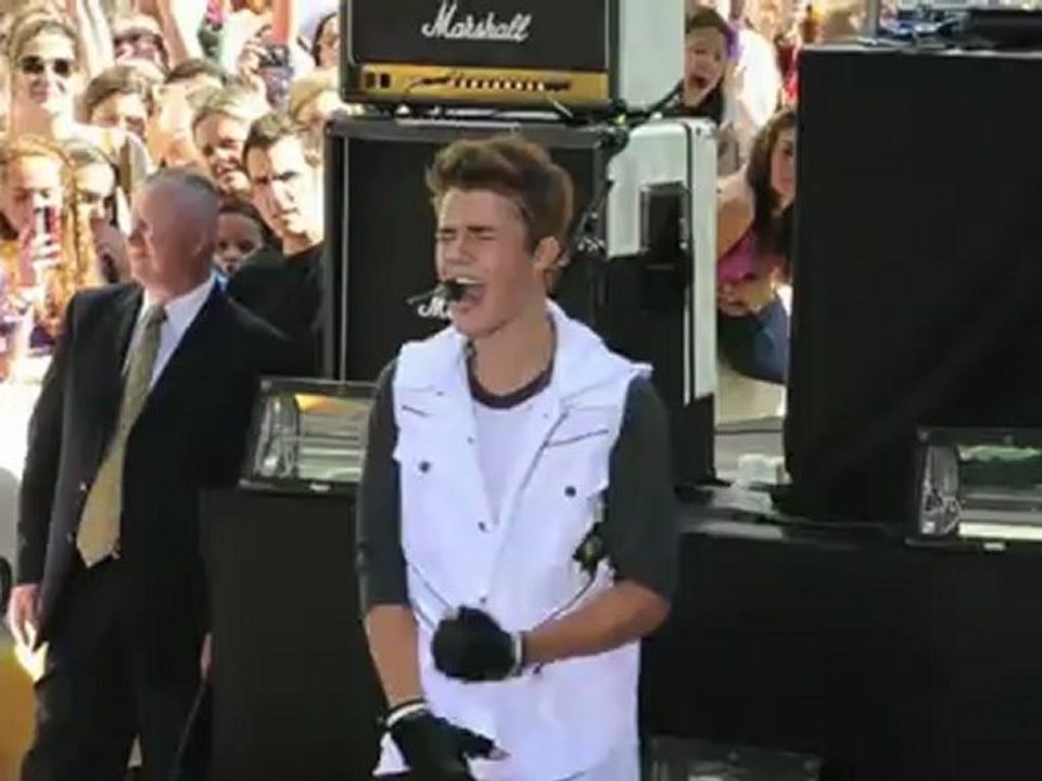 Justin Bieber Wants to be Like Mark Wahlberg