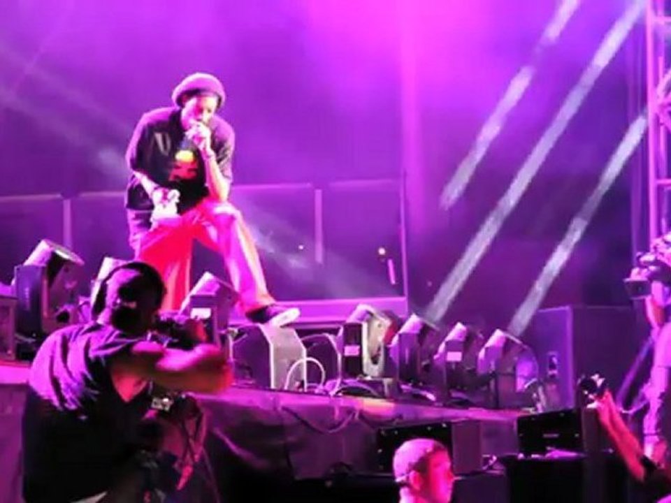 Snoop Lion "La, La, La", "Xxplosive", "Who Am I?" & "Young, Wild & Free"  Live @ "Osheaga" Festival, Parc Jean-Drapeau, Montréal, Québec, Canada, 08-04-2012