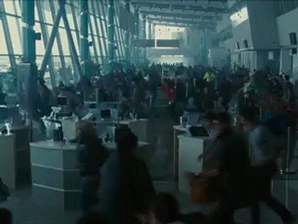 THE EXPENDABLES 2 - Extrait: Smart Car [VO|HD]
