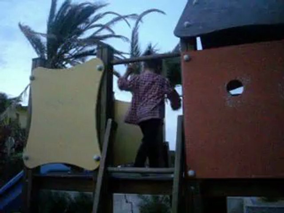 petite fille danse lilou 2 ans et demi