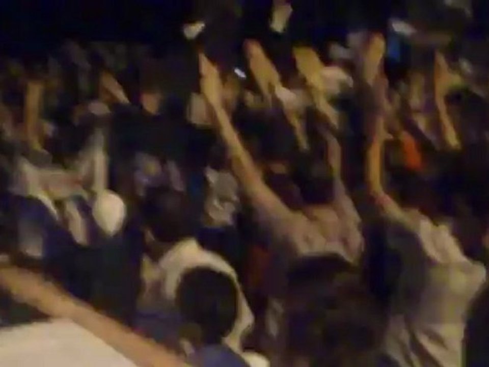 Syria فري برس حلب- الموكامبو__مظاهرة في جامع الروضة 9-8-2012