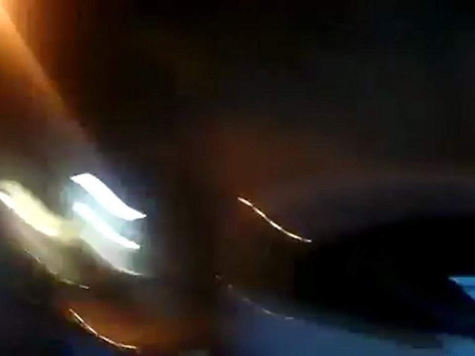 Syria فري برس  حلب أطلاق نارعلى المتظاهرين حلب الخالدية 10-8-2012