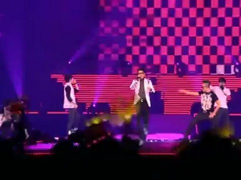 YG Family Concert2012 DVD Disc1 04 BIGBANG TONIGHT + HANDS UP + Talk