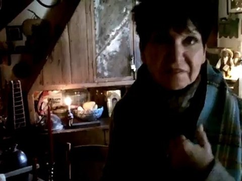 One Room At A Time - Bed and Breakfast Owner talks about fixing up one room at a time. Edgewood Plantation. Virginia.