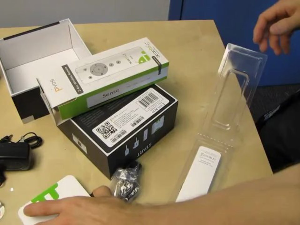 Pivos XIOS DS Android 4 0 Network Media Player Unboxing & First Look Linus Tech Tips