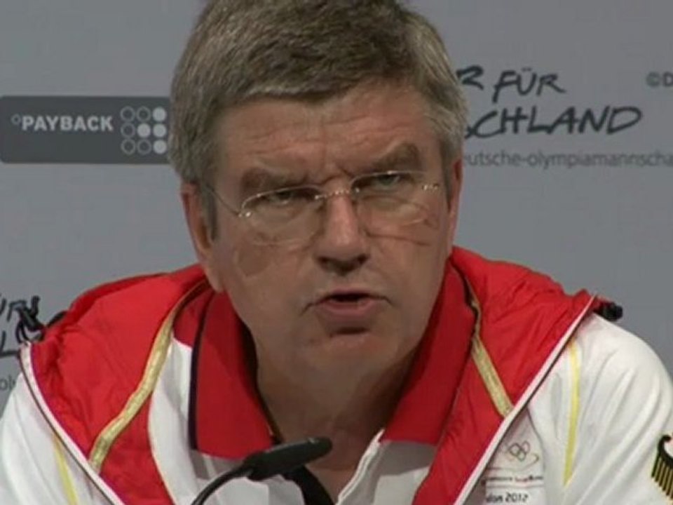 Bach: ''Mannschaft hat meine Erwartungen übertroffen''