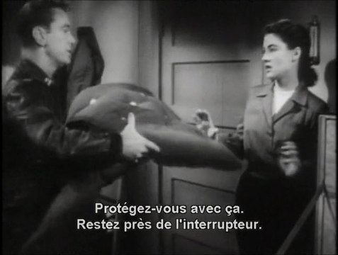 La chose d'un autre monde - Bande-annonce [VOST]