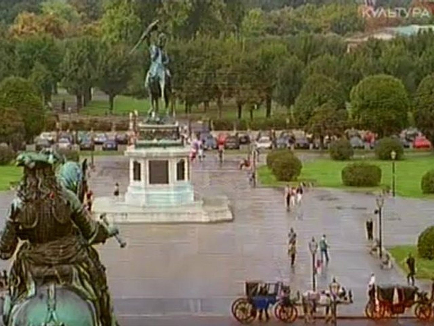 ⁣Вена. В Гостях у Смерти