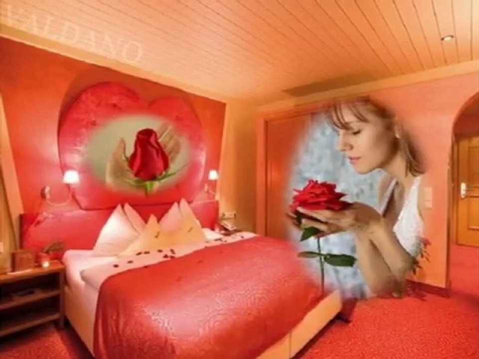 Sana güzel sevda demek aşk demek koyu kahve gözlüm GüLüMMMMMMMMM