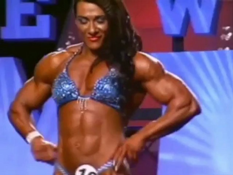 Female Bodybuilder Alina Popa