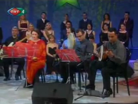 Melihat Gülses Çok aşığın var diyorlar yalan de yeter bana