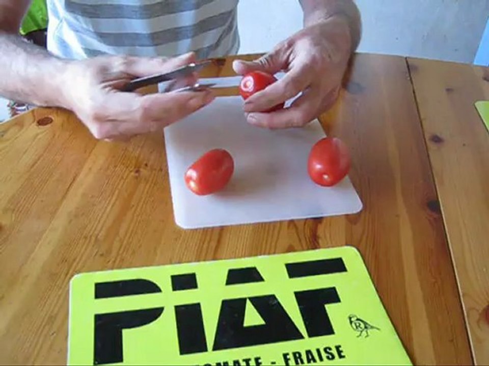 PIAF outil pour la tomate, l'ananas et la fraise, artisanat de l'île de la Réunion